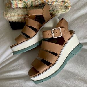 SOREL Joanie III Wedge Sandal